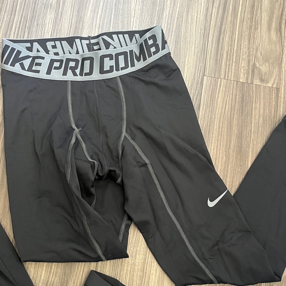 Nike Men’s Black Bottoms Bundle - Picture 2 of 15